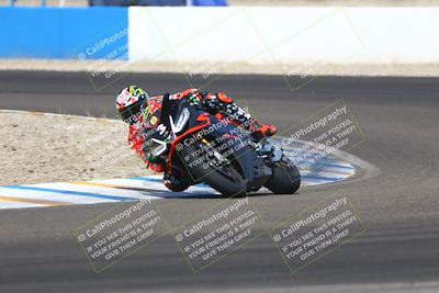 media/Sep-20-2025-TrackDaz (Sat) [[27f0cde673]]/A Group/12pm (Turn 1)/